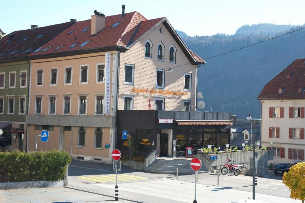 Hôtel La Fontaine Saint-Imier Exterior foto